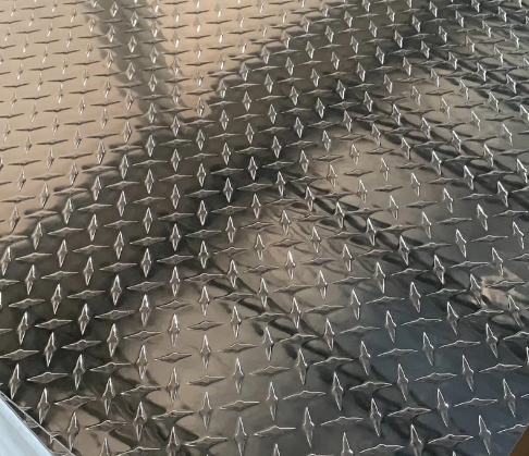 �Ľ�ָ�뻨������